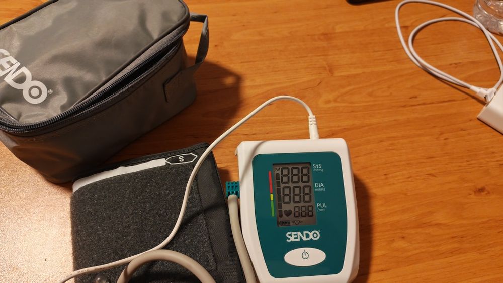 Автоматичен апарат за кръвно SENDO