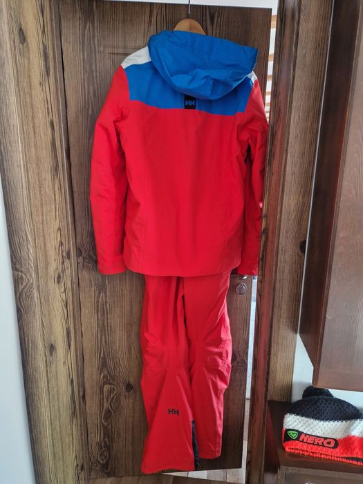 Ски екип Helly Hansen
