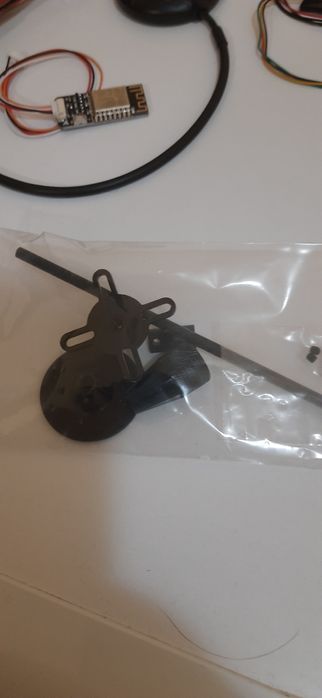 GPS и АВТОПИЛОТ за лодка за захранка или дрон