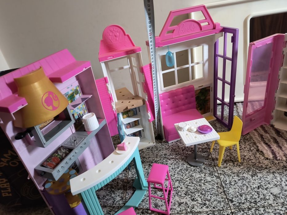 Ресторант Барби с кухня