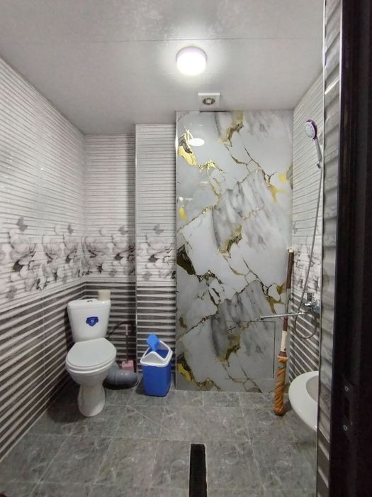 Vagzalda kvartira bor.Faqat oilaga beriladi.