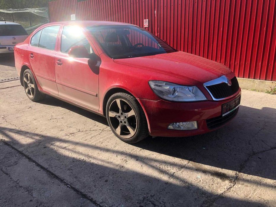 Dezmembram Skoda Octavia 2 Facelift 1.8 TSI Benzina
