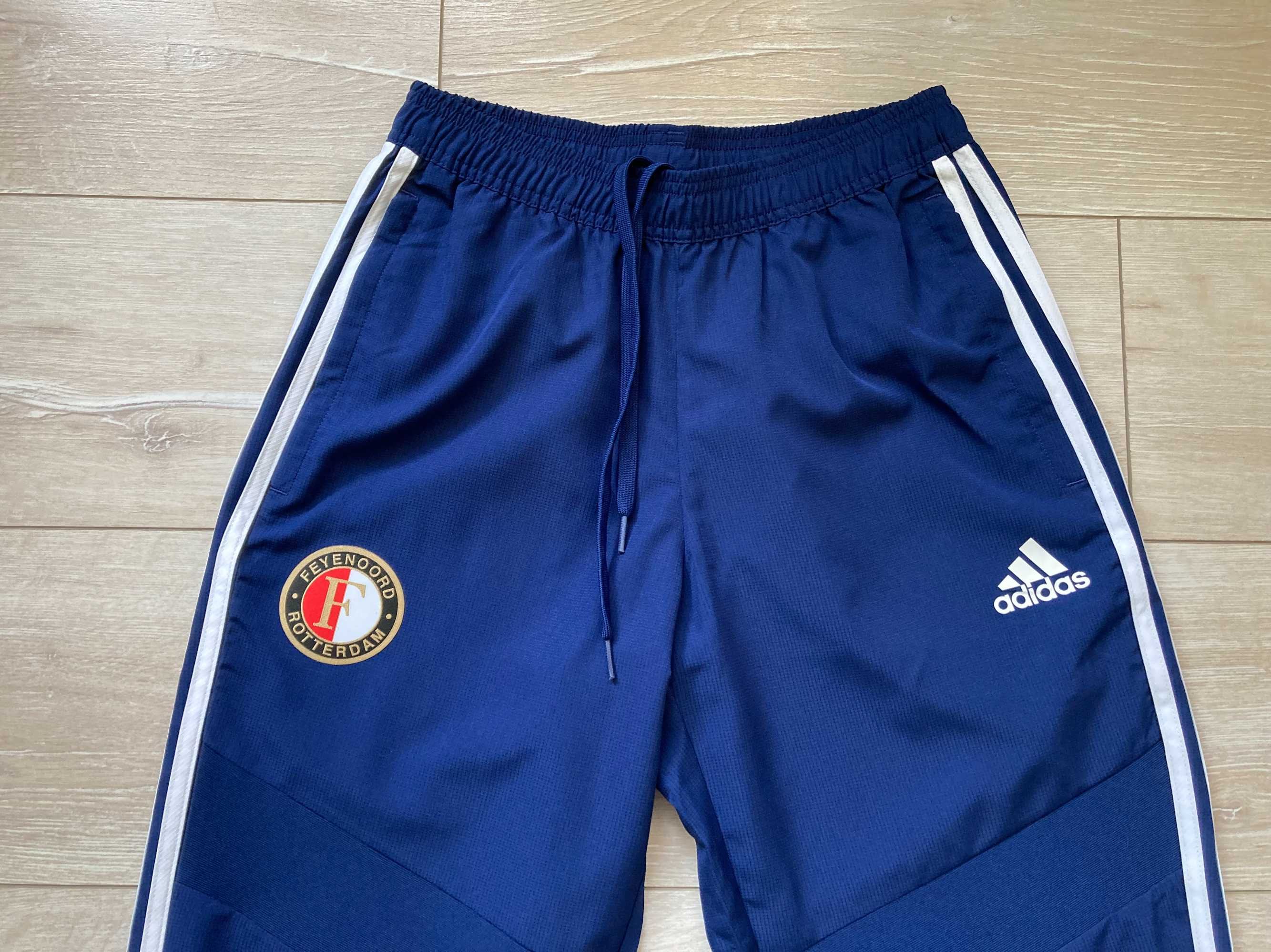 Adidas Feyenoord Адидас Фейнорд мъжко долнище долница размер S