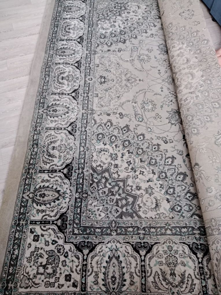 Продам паласы состояние