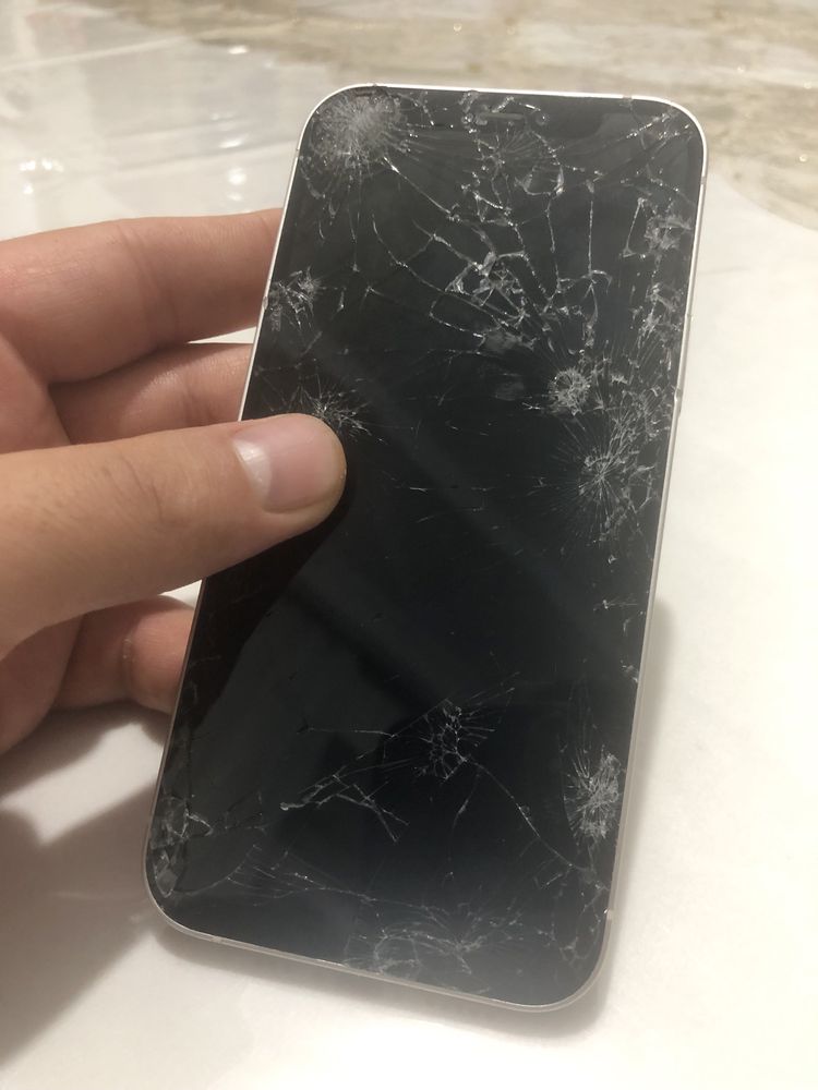 Iphone 12 hcnmasi yo teli ozi qoganini telda gaplshamz hullas kelshtrb