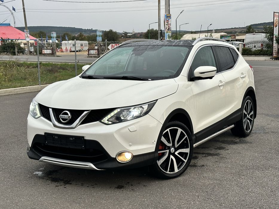 Nissan Qashqai 2015 / 1.5 DCI / 110 CP / Tekna / Alb perlat / Euro6