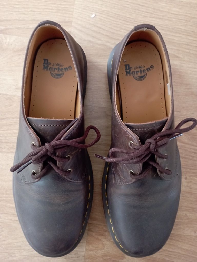 Pantofi piele de cal Dr. Martens