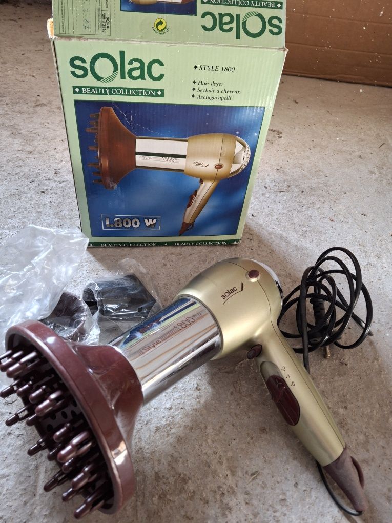 Vând uscător marca Solac