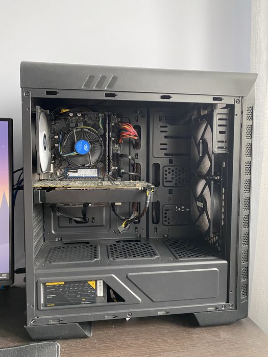 Pc gaming i5-10400f GTX1070 16 gb ram 1tb storage