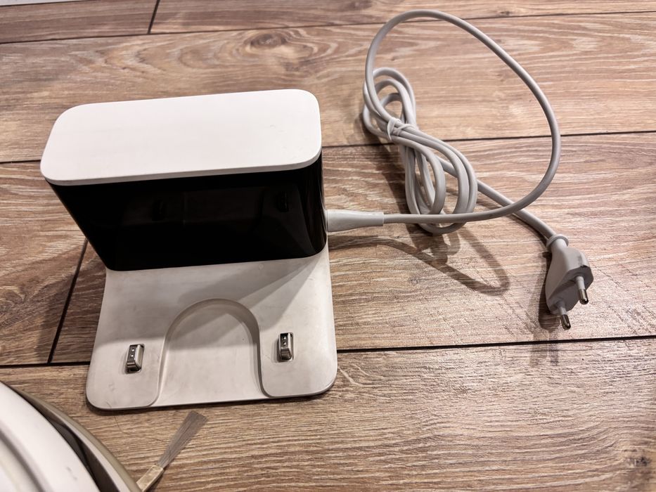 Робот-пылесос Xiaomi Mi Robot Vacuum-Mop White