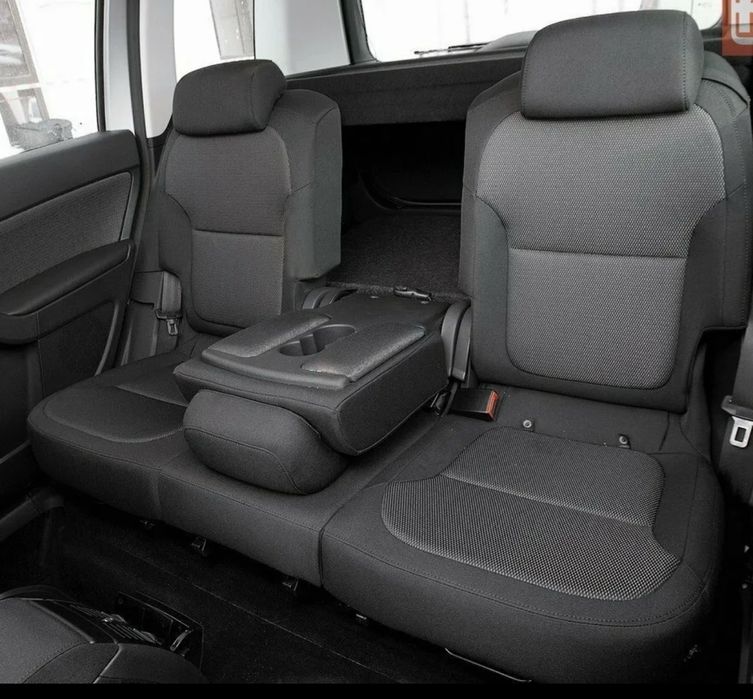 Сидение от шкода етти. На ларгус подходит. Ларгусга сидина. Олди орқа