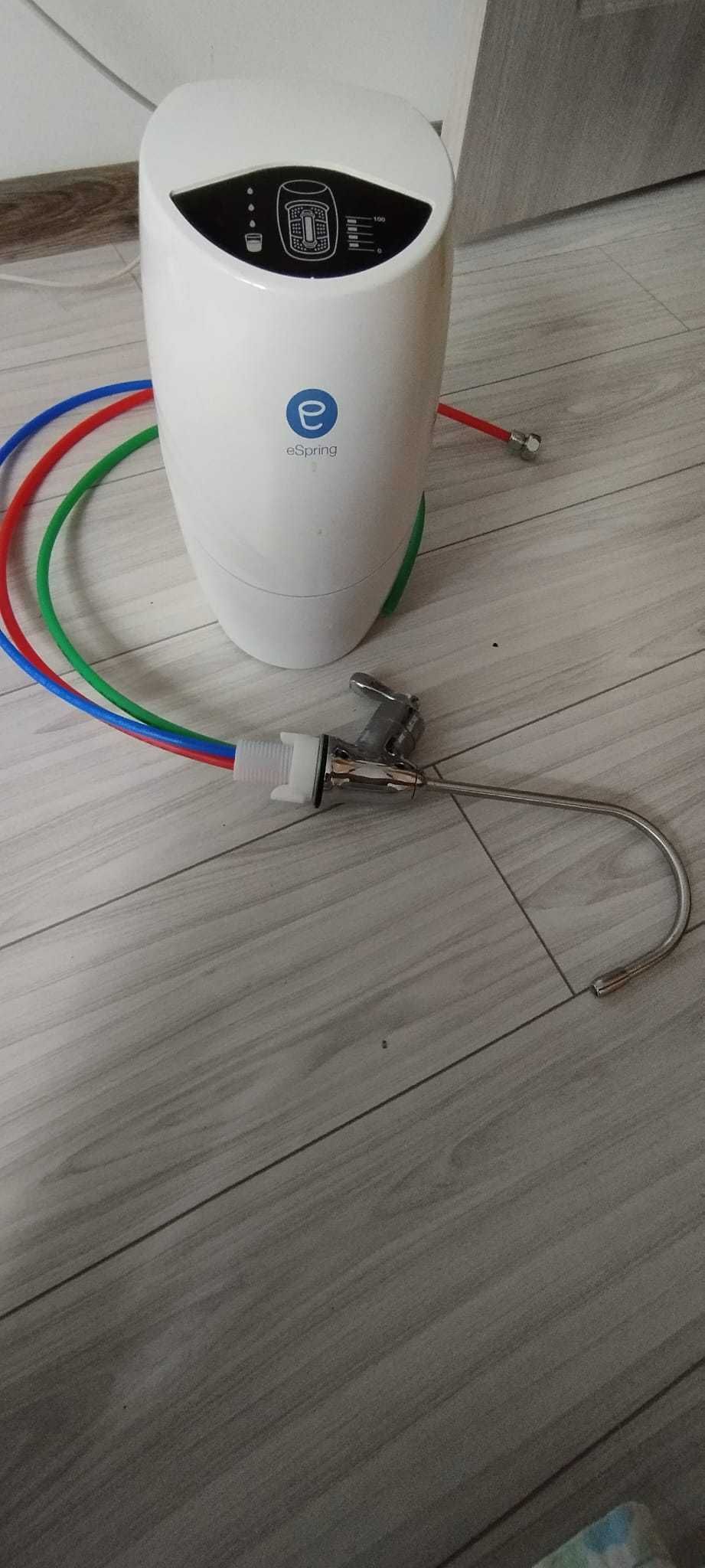 Sistem de tratare a apei eSpring cu montare la bateria existenta