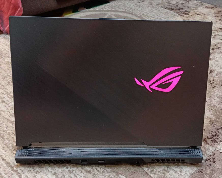 Laptop Gaming Asus ROG G531GW inte i9 RTX2070 display 240Hz