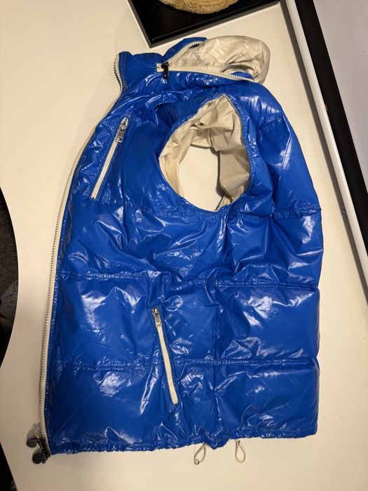 Vesta Moncler 3, barbateasca L