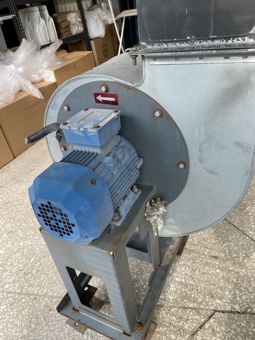 Вытяжной вентилятор (улитка)