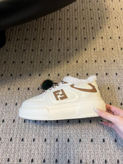 Adidasi Fendi , calitate premium , pe comanda , noi , 38