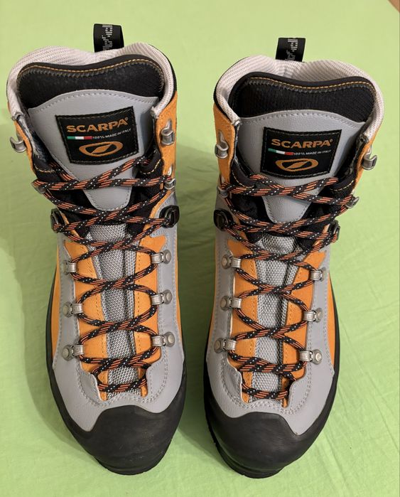 Scarpa номер 38 и номер 42,5, туристически обувки, планински боти