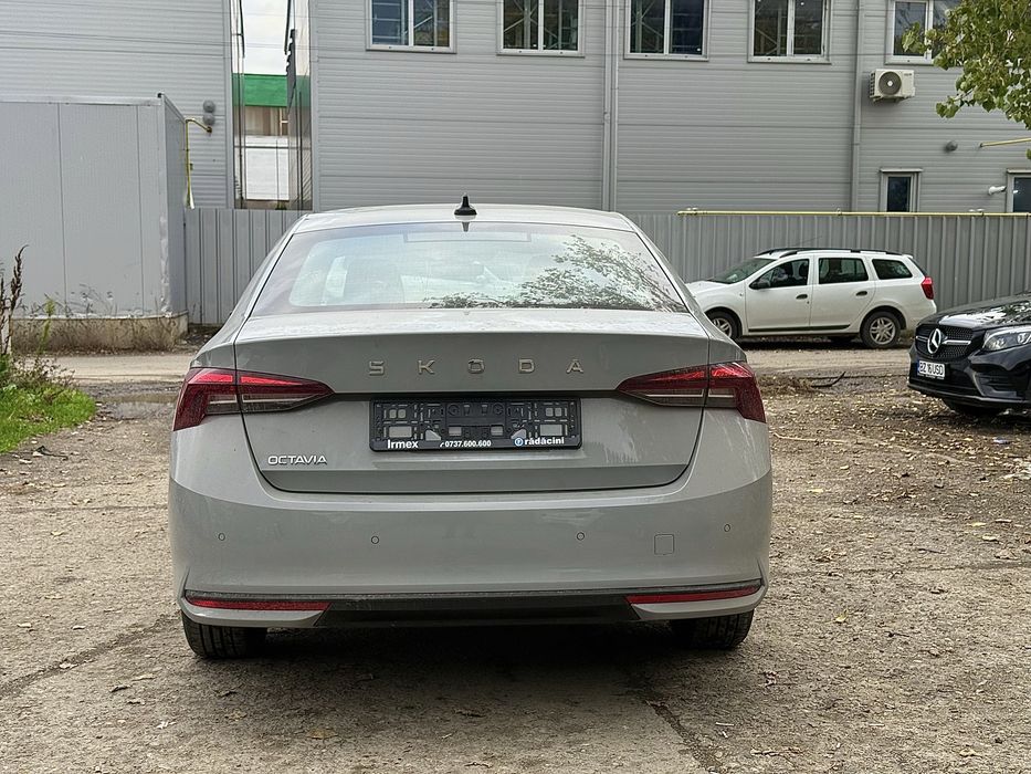 Skoda Octavia 2025 avariat