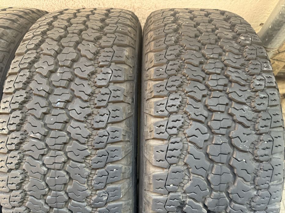 255 60 20 Goodyear