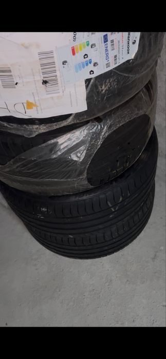 Vand patru anvelope r20