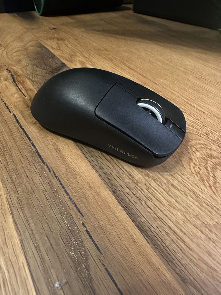 Мишка VXE R1 SE+