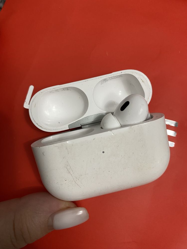 Airpods наушник