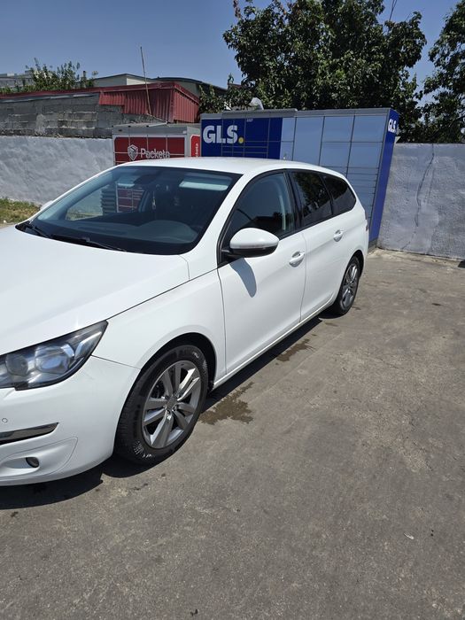 Peugeot 308 2015 1.6 hdi