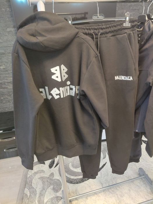 Trening barbati balenciaga!