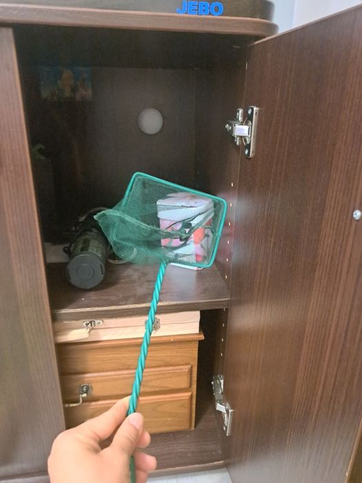 Аквариум со шкафом