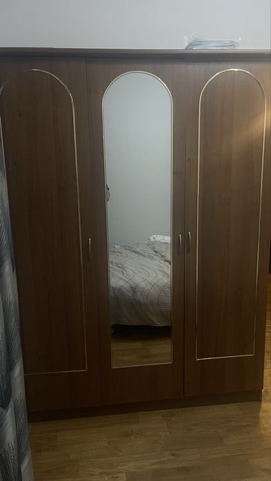 Шифонер в хорошем состоянии