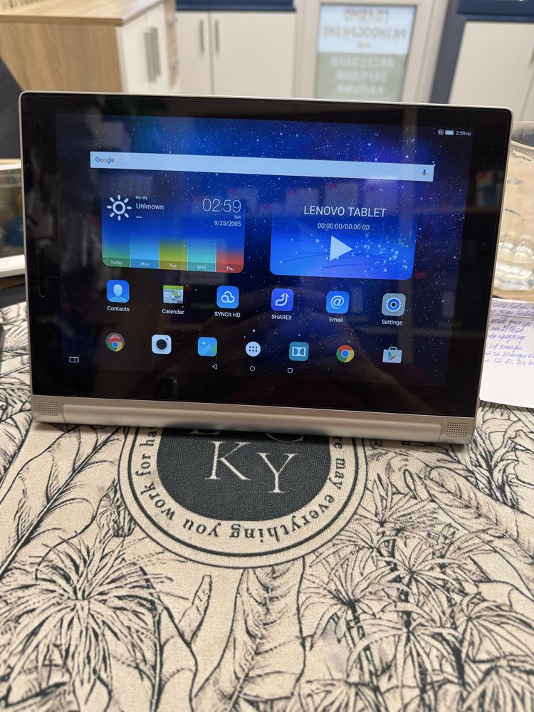 Таблет Lenovo Yoga Tablet 2 - 1050F 2/32gb