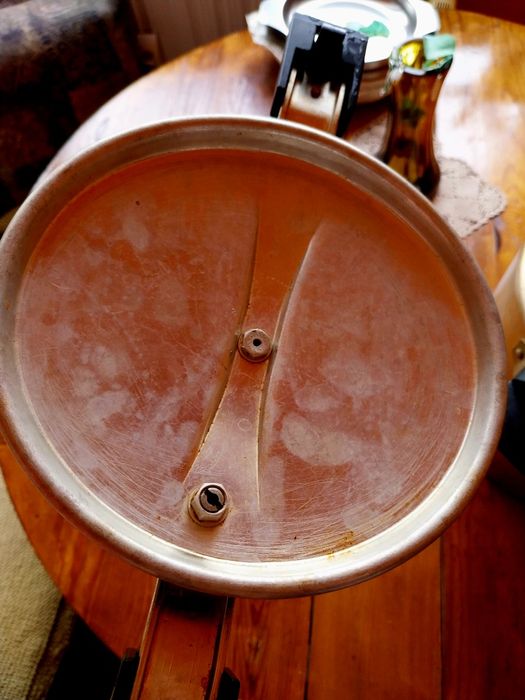 Тенджера под налягане - 8 л.