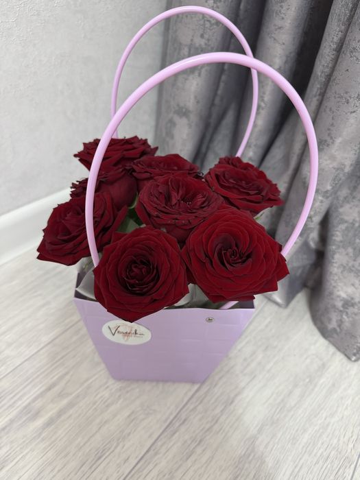 роза в сумочке, свежие