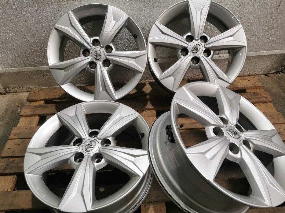 Jante Originale Toyota CHR / Rav 4 . R17
