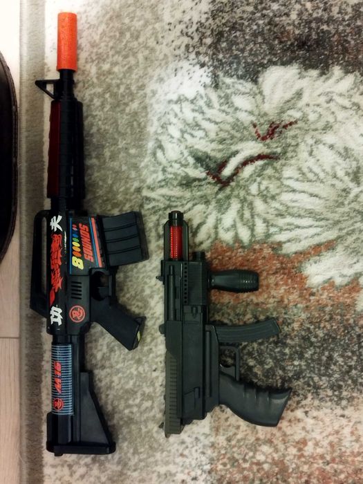 Играчки стари механизирани