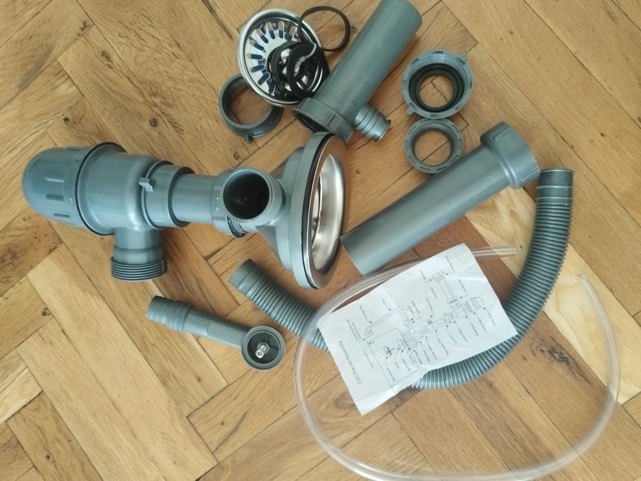 Нов сифон за мивка и капак за камина комин