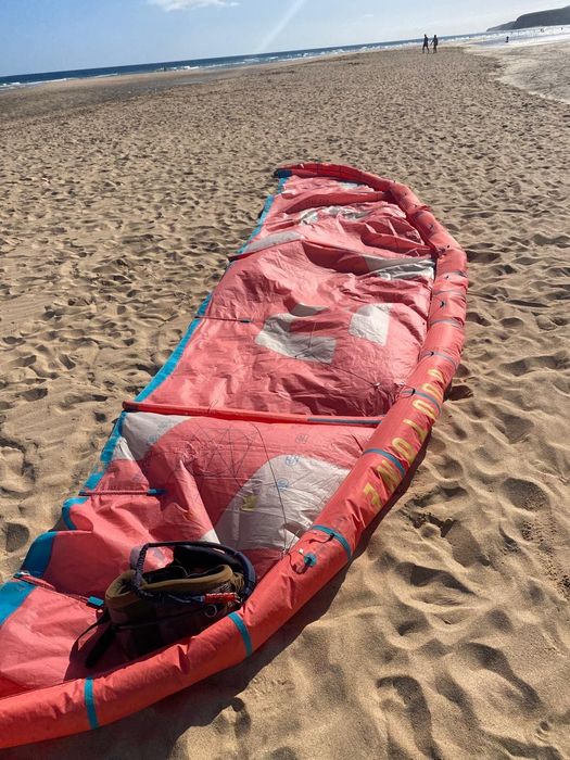 Продавам: kite Duotone EVO 12m 2022