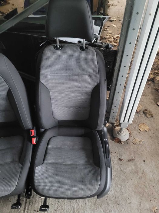 Interior Volkswagen Jetta 2014 textil fara incalzire