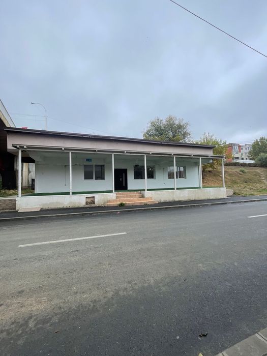 Inchiriez spatiu comercial de 210 m in zona ultra centrala!