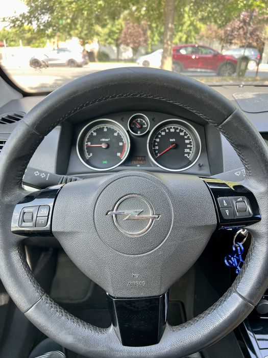 Opel Astra 1.7 Diesel 2007, pachet Cosmo, Xenon