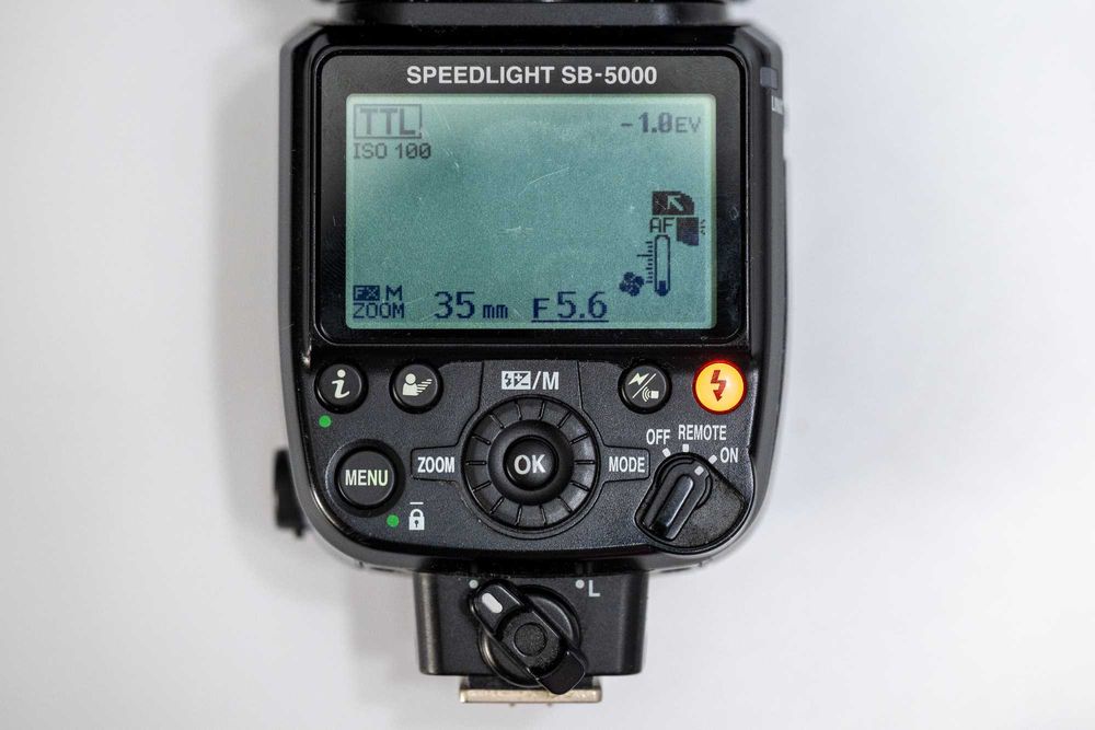 Blit Nikon SB-5000 AF Speedlight i-TTL