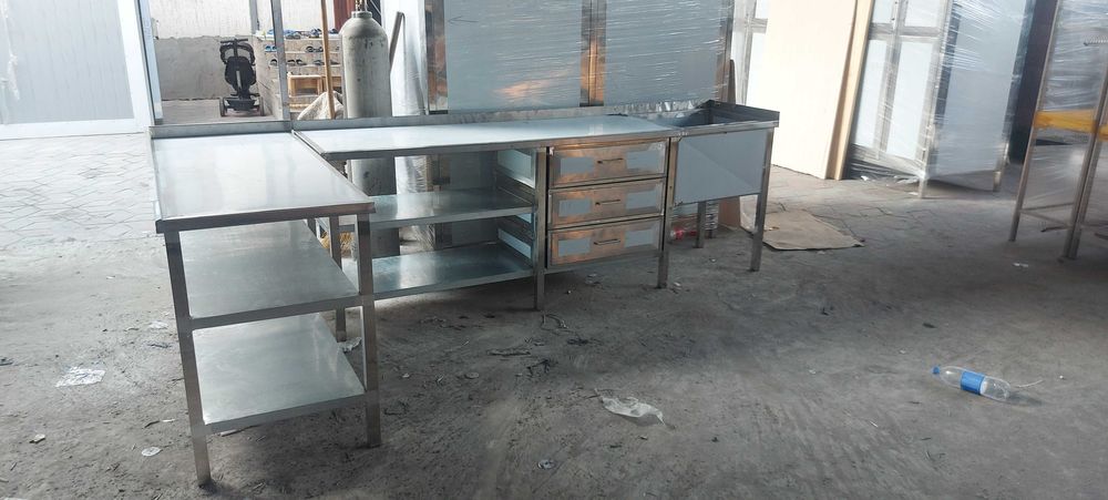 Металлический стол железный стол нержавейка стол