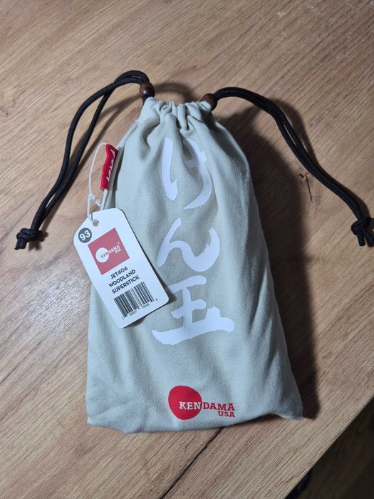 Vand 2 buc. KENDAMA USA