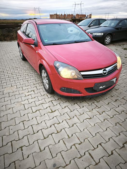 Vând Opel Astra H GTC