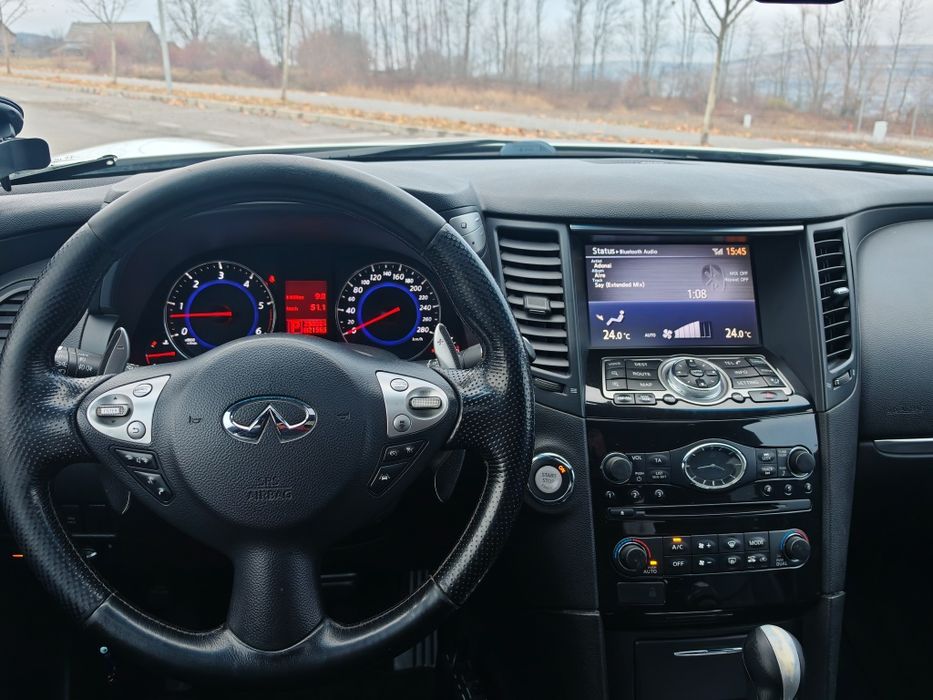 Infiniti FX30dS 2010 BOSE SUV SPORT 4X4 AWD