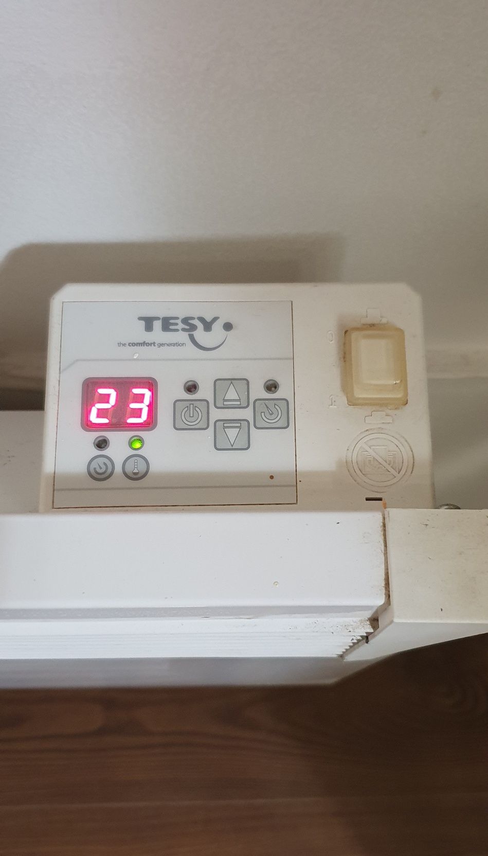 Стенен конвектор Tesy 1500 W