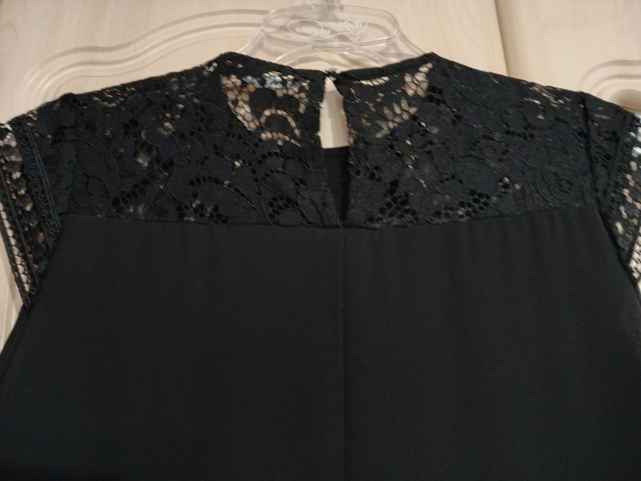 Rochie neagră S -M de calitate