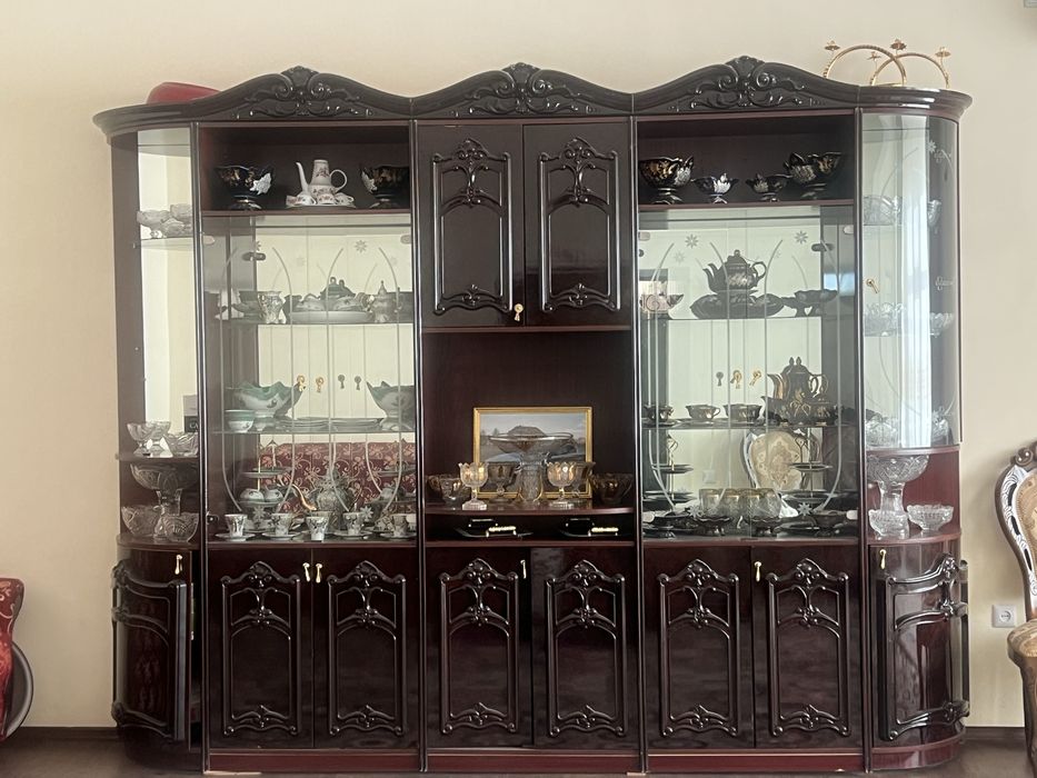 Зудлик билан сотилади ярокли холатда