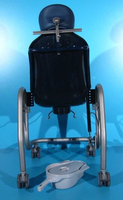 Scaun de dus si WC din aluminiu Schuchmann latime sezut 40 cm