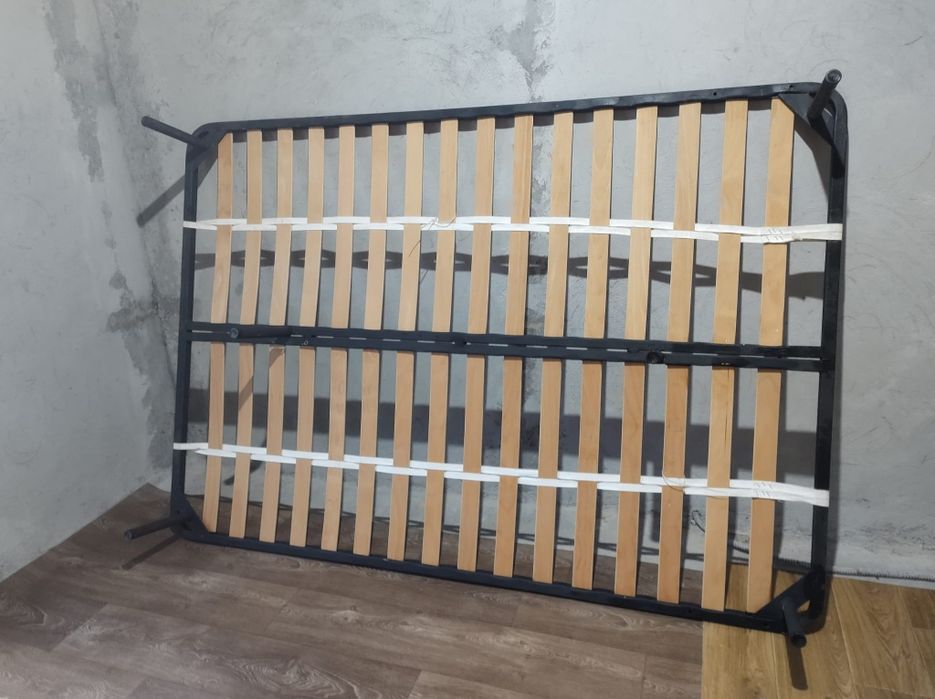 Somiera pat 140 x 200 rezistenta cu 6 picioare